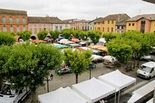 Le marché de Negrepelisse