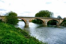 Pont de Bioule au dessus de l'Aveyron